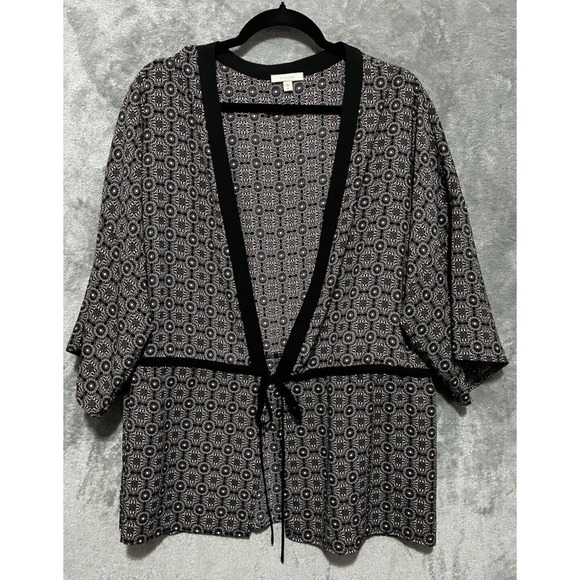 Pleione Tops - 3/$20 Pleione Kimono Cardigan Tie Waist Black Lightweight Short Sleeve Large